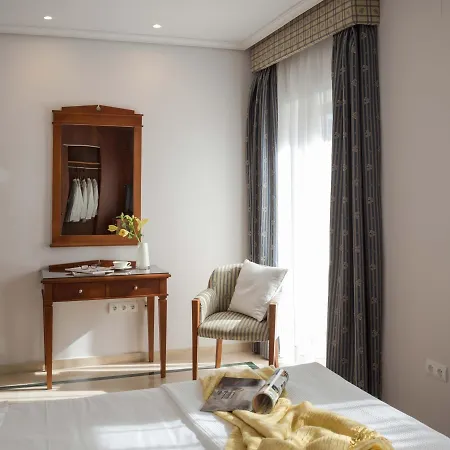 Rey Alfonso X 4* Sevilla