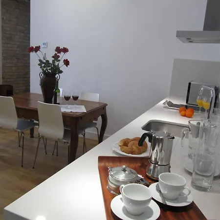 Life Alberto Lista Apartment Seville