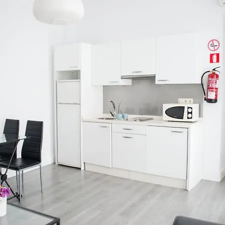 Casas Y Patios De Seville