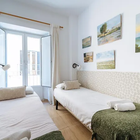 Vakantiehuis Homeyseville-preciosa Casa Independiente Alfalfa, Parking Optional Sevilla