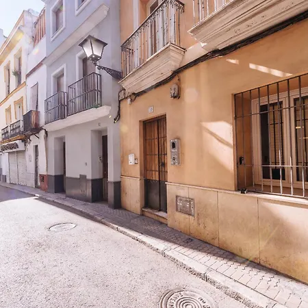 Homeyseville-preciosa Casa Independiente Alfalfa, Parking Optional Vakantiehuis Sevilla