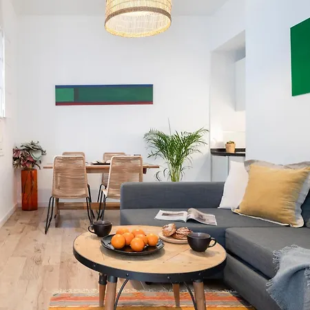 Apartment Pikis Center *