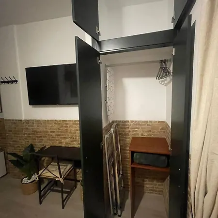 Canal Urban Apartment Seville