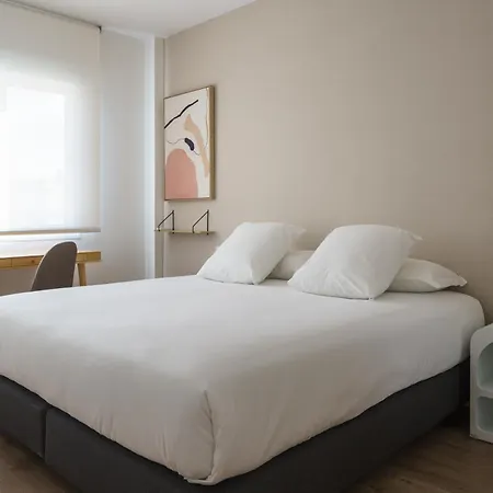 Apartment Sunn Amador De Rios, By Homing U