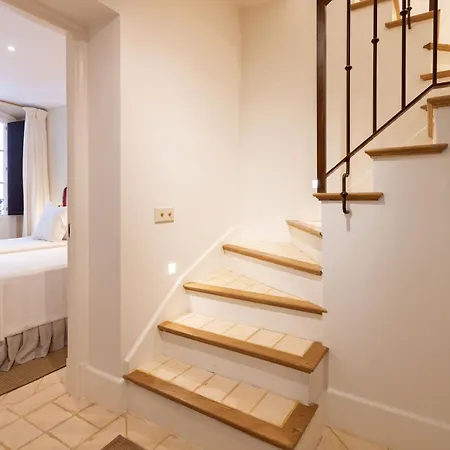 Casa De La Moneda Residence Sevilla * إشبيلية