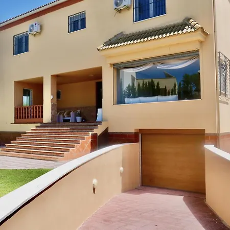 Private Pool! Your Oasis In Sevilla! Bbq! Villa *