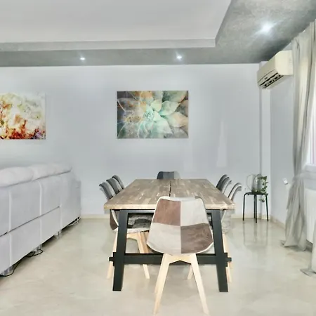 Private Pool! Your Oasis In Sevilla! Bbq!