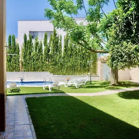 Private Pool! Your Oasis In Sevilla! Bbq! Seville