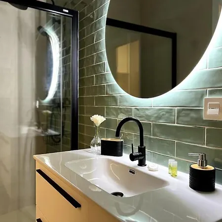 Auxiliadora Luxury Apartment Seville