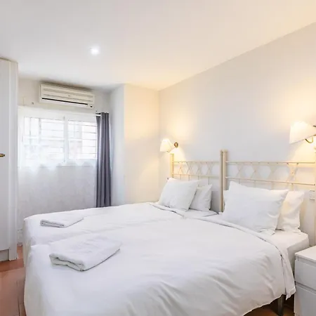 Casas De Moratin Sevilla