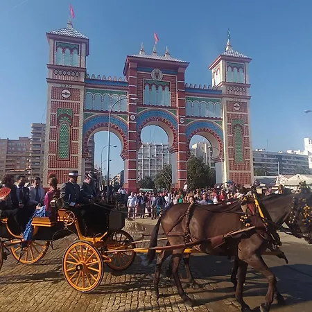 Feria Apartment, Near Plaza Espana