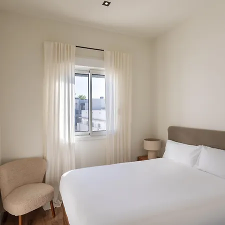 Alameda Duplex Apartment