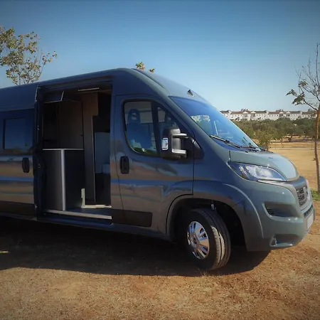 Parque de Campismo The Feather Van