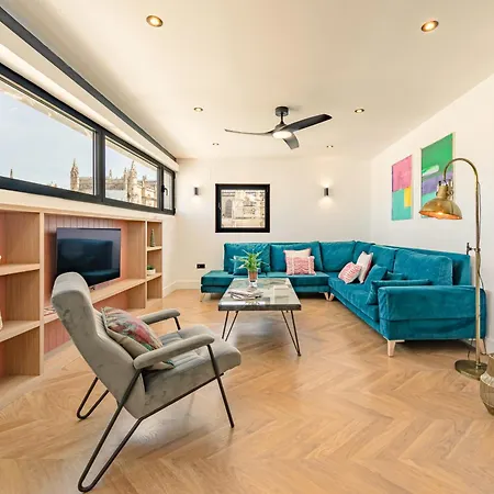 Apartment Isg Luxury By The Cathedral