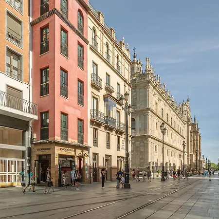 Apartment Isg Luxury By The Cathedral