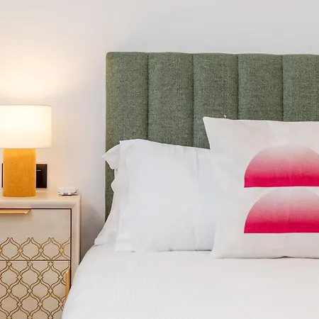 Isg Luxury By The Cathedral Apartment *
