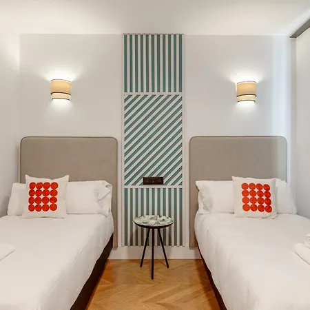 Isg Luxury By The Cathedral Apartment