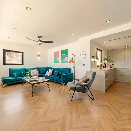 Isg Luxury By The Cathedral