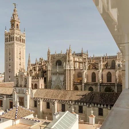 Apartment Isg Luxury By The Cathedral Seville