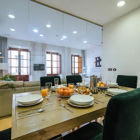 Homeyseville-amazing Views Cathedral Tomas De Ibarra - 8 Pax, Parking Optional * Seville