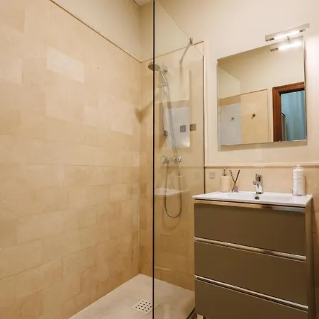 Apartment Homeyseville-amazing Views Cathedral Tomas De Ibarra - 8 Pax, Parking Optional