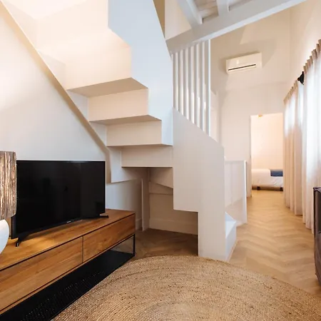 R26 Apartment Seville