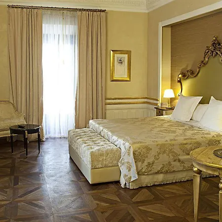 Casa 1800 Hotel 4*