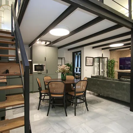 New! Luxurious & Chic Duplex Next To The Cathedral * Sevilla