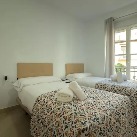 Apartamento Joaquin Costa Alameda By Valcambre *