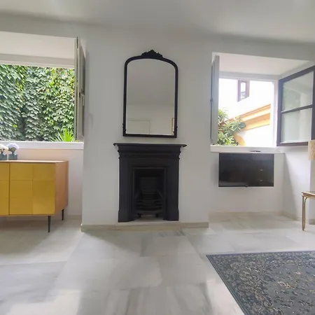 Palacio De Marqueses De Monsalud Apartment Seville
