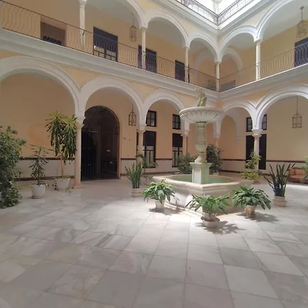 Palacio De Marqueses De Monsalud *