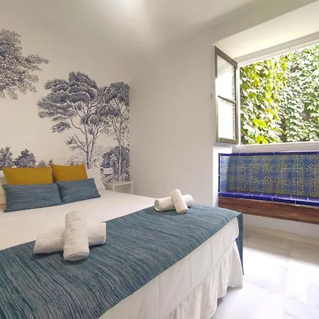 Palacio De Marqueses De Monsalud Apartment