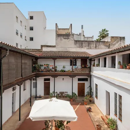 Corral Del Esquivel Apartment