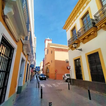 Palacio De Marqueses De Monsalud *