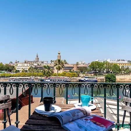 Atico Con Vistas A La Torre Del Oro Y Catedral By Thegoodtourist Apartment Seville