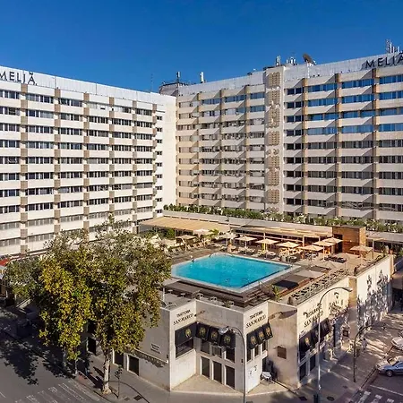 Hotel The Level At Melia