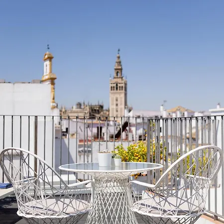 Amadeus 4* Sevilla