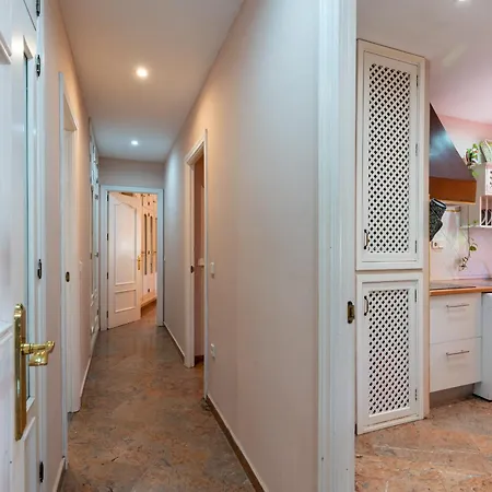 Penthouse!!! Center Of Seville!!! 2 Bedroom + 2 Bath!!!