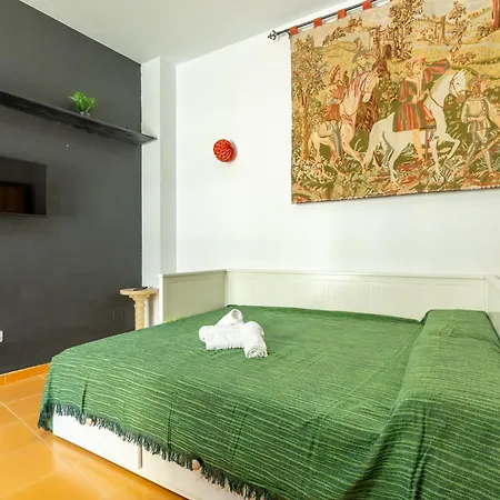 Conde Center Premium Suites, Free Parking * Séville