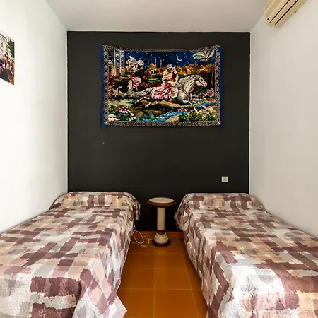 Conde Center Premium Suites, Free Parking Séville