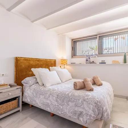 Charming 2 Bedroom Boutique Triplex With Private Terrace At Center By Cityzen Seville