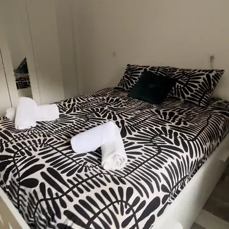 Homestay Lovely En Piso Compartido *