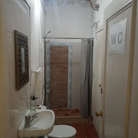 Santa Maria La Blanca Guest house 2*