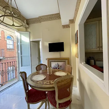 Eva Recommends Chicarreros Apartment