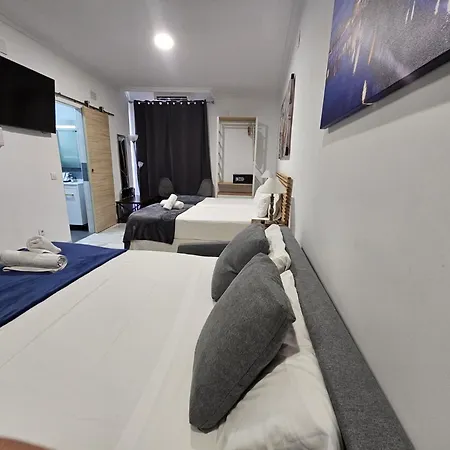 Angeles Apartment