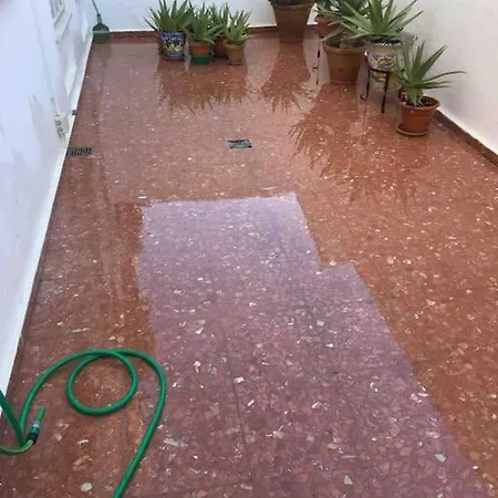 Casa Soleada En Calle Tranquila Seville