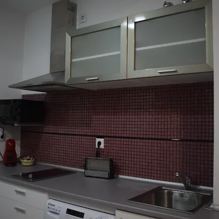 Apartment Fibes Lux Este.