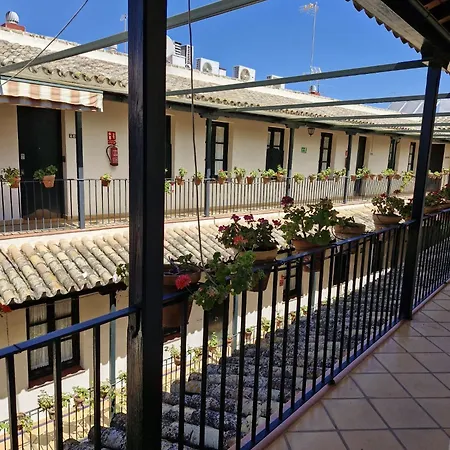 Patio Cartuja Apartment
