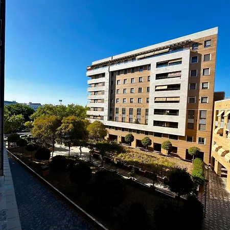 Tu Oasis De Lujo Junto Al Guadalquivir Apartment Seville
