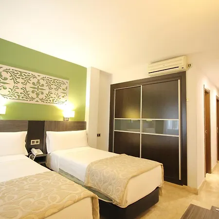 Venecia Hotel 3*